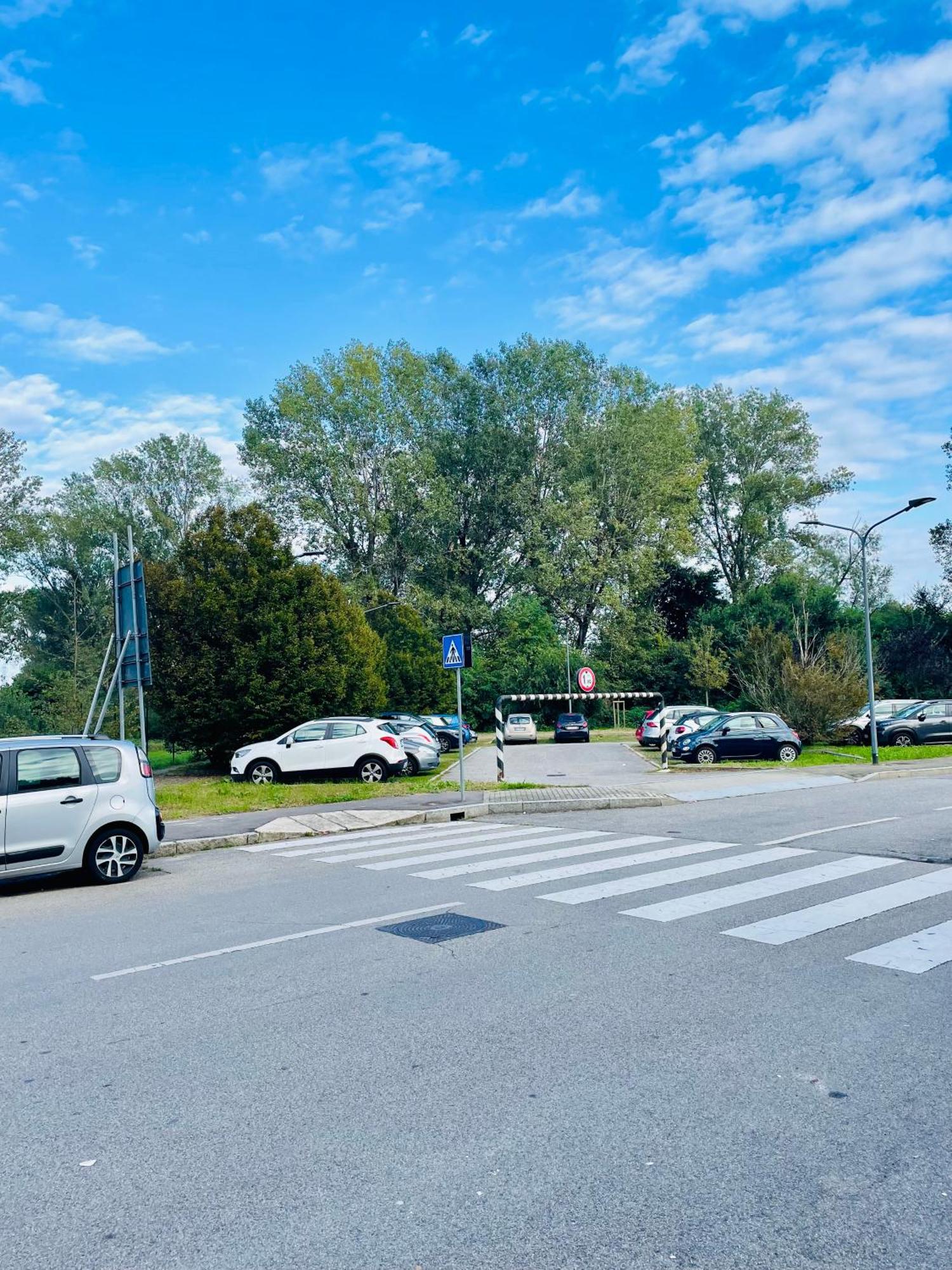 Nuova E Comoda Mailand Exterior foto