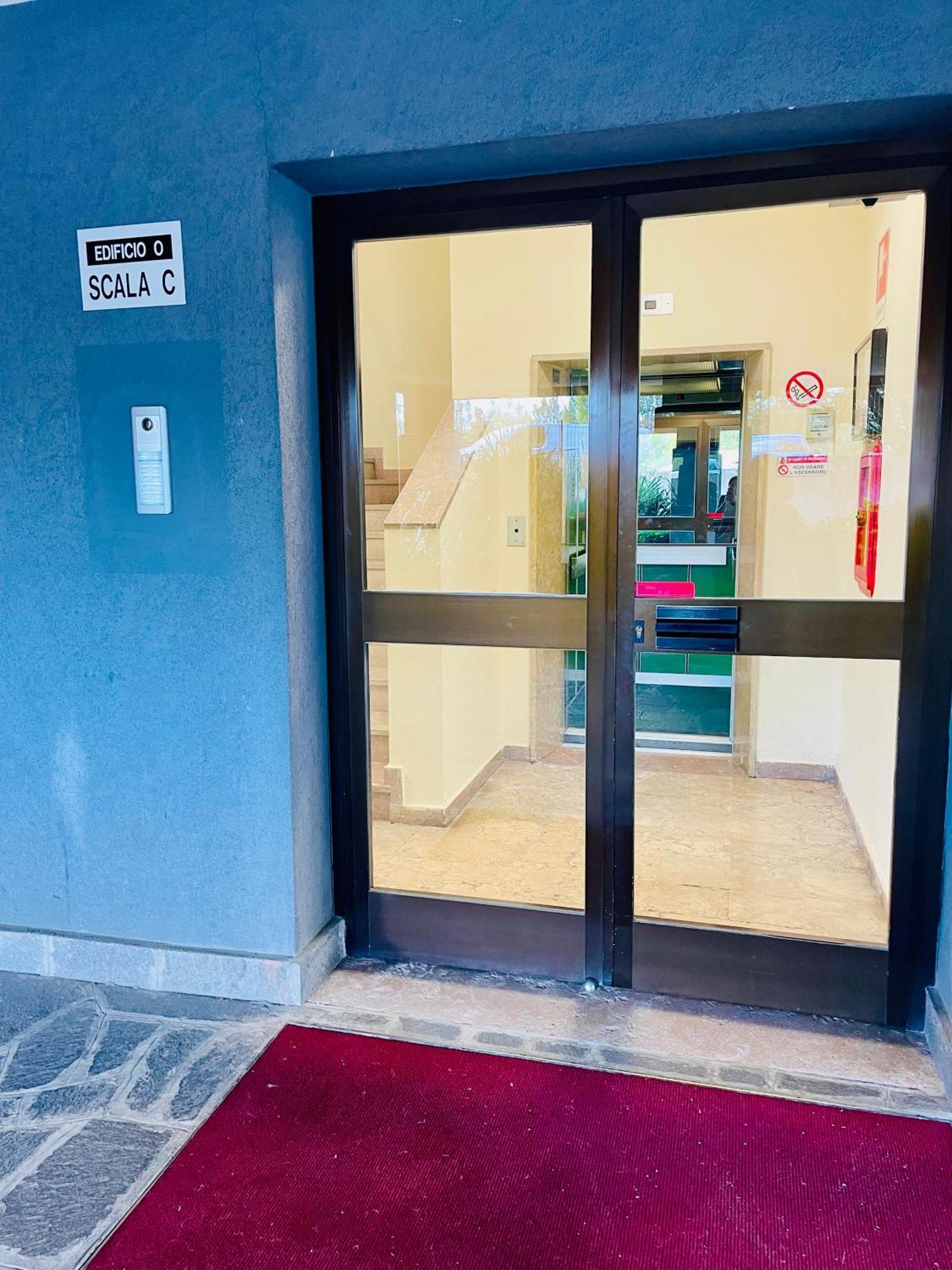 Nuova E Comoda Mailand Exterior foto