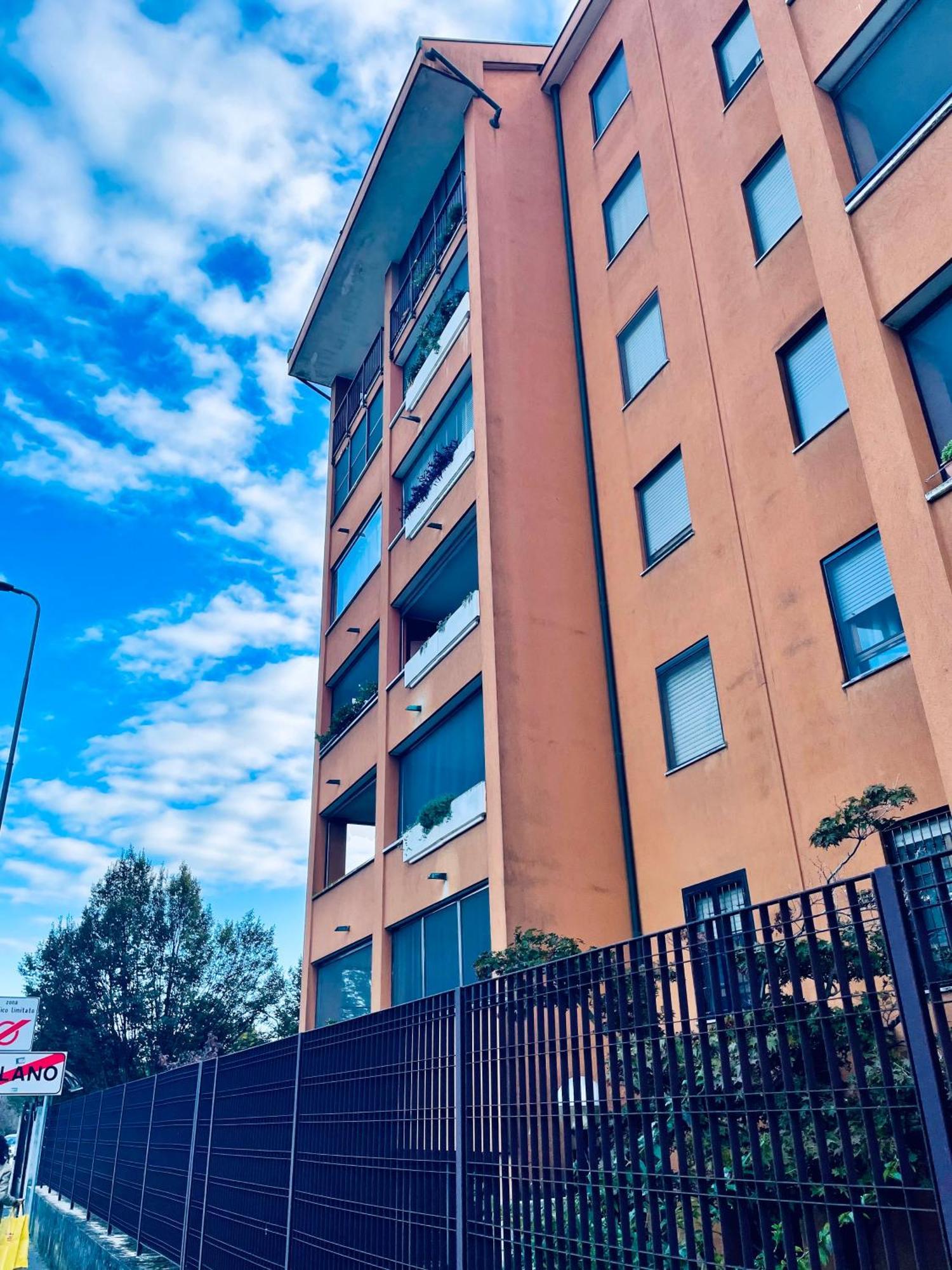 Nuova E Comoda Mailand Exterior foto